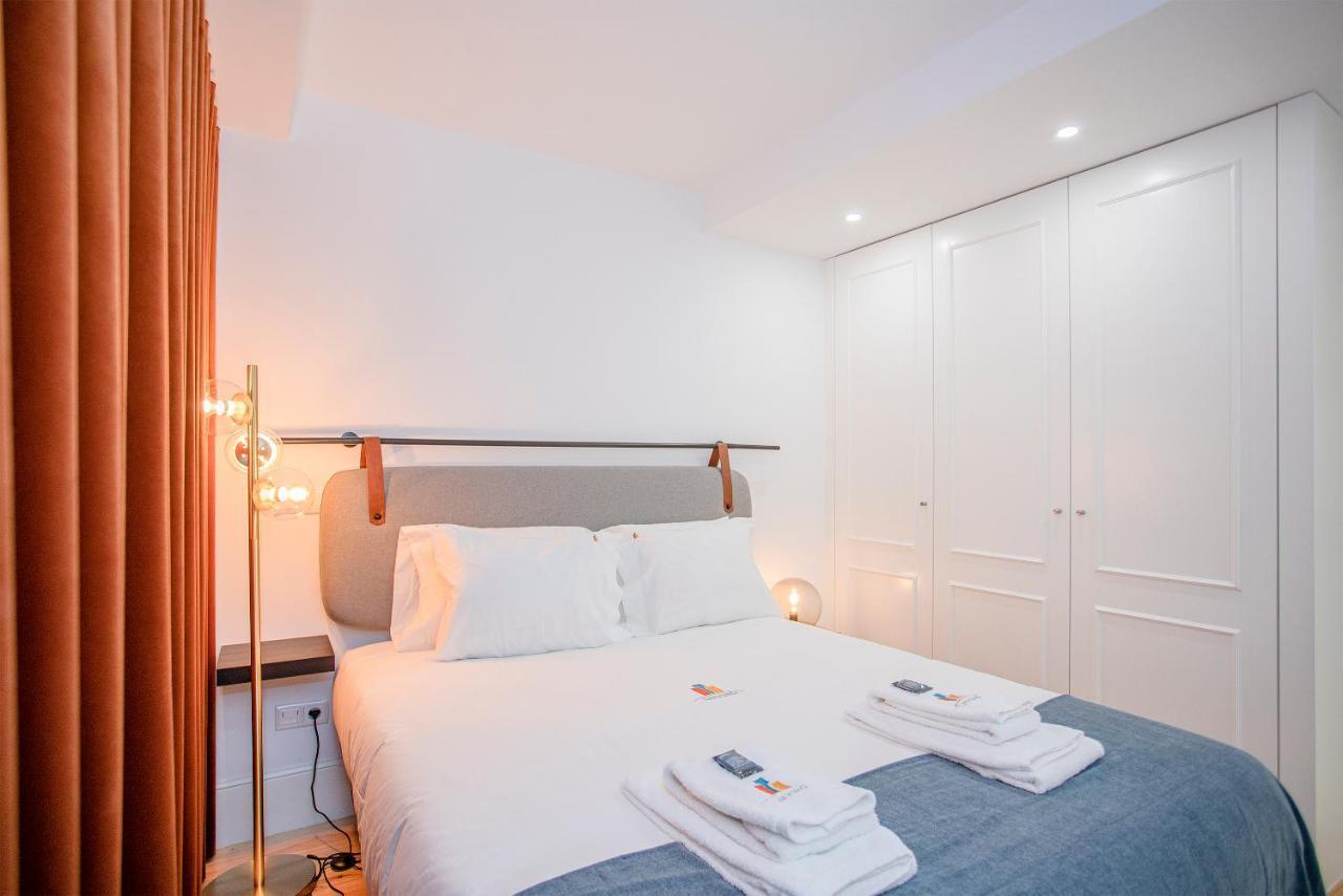 Liiiving In Porto - Flores Design Experience Apartments Εξωτερικό φωτογραφία
